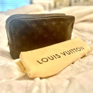 Louis Vuitton Trousse 28